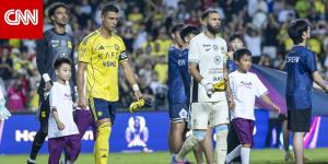 هذا ما فعله بنزيما مع رونالدو بعد فوز الاتحاد على النصر في كأس الملك