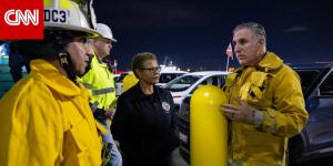 اندلاع حريق ضخم في سفينة شحن تحمل مواد خطرة في لوس أنجلوس