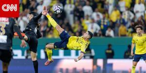 رونالدو يسجل هدفًا مُذهلاً في الدوري السعودي.. ويكرر احتفاله بارتداء العقال