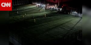 شاهد ما فعله آباء بمباراة كرة قدم للأطفال لحظة انقطاع الكهرباء بأوكرانيا