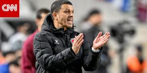 "لا يضرّه تحقيق الفضية".. مدرب الأردن يمازح مواطنه طارق السكتيوي قبل النهائي مع المغرب