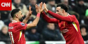 كورتيس جونز يكشف عن تصرف لافت قام به زميله محمد صلاح مع لاعبي ليفربول