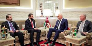 سوريا
      ولبنان..
      خطى
      متباينة
      نحو
      علاقة
      ما
      بعد
      “الوصاية”