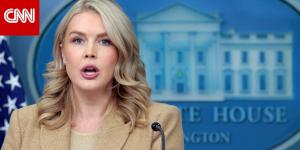 المتحدثة باسم البيت الأبيض تعلن أنها حامل