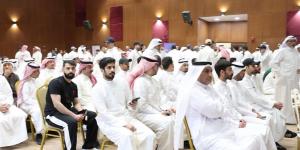 «التربية»: تسليم الكتب لطلبة 65 مدرسة بـ «حولي»