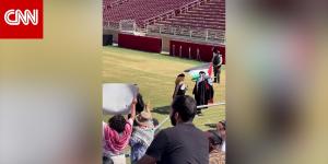 احتجاجاً على علاقاتها بإسرائيل.. طلاب جامعة ستانفورد ينسحبون من حفل تخرجهم أثناء كلمة الرئيس التنفيذي لـ"غوغل"
