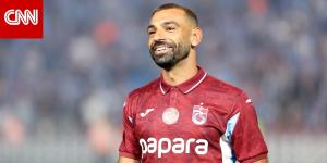 نبأ عاجل .. بعد صورة "البقلاوة".. محمد صلاح لوكيله: من أكل القطعتين؟ والثاني يرد: أخذت 35% من حصتك - بوابة مصر الجديدة
