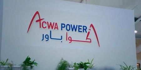 "أكوا باور" توقع اتفاقيات بمجال تصدير الطاقة المتجددة والهيدروجين الأخضر لأوروبا