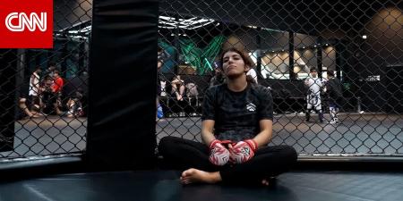 تعرّف إلى أول إماراتية محترفة في فنون القتال المختلطة