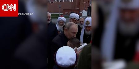 طفلة تواجه بوتين: أريد نقل عمي الجندي المصاب في الجبهة إلى مستشفى جيد بروسيا