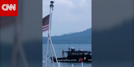 استمرار البحث عن لاجئي الروهينغا بعد انقلاب قاربهم في مياه هائجة