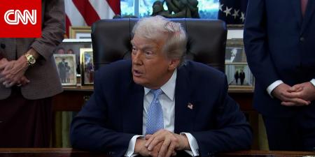 صحفي يسأل ترامب عما إذا كانت أمريكا ستقصف المكسيك.. شاهد كيف رد