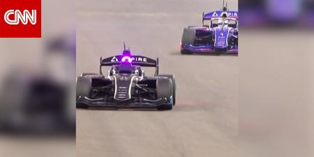 سيارة يقودها الذكاء الاصطناعي تتنافس مع سائق فورمولا 1.. شاهد لمن الغلبة