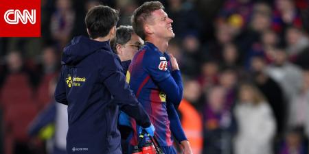 "ضربة موجعة" لبرشلونة بعد إصابة أولمو بخلع في الكتف.. كم مدة غيابه؟