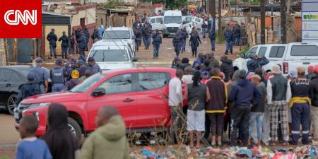 جنوب إفريقيا: مسلحون يطلقون النار عشوائيا على رواد حانة في جوهانسبرغ وسقوط قتلى وجرحى