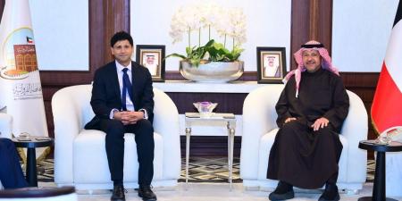 الناصر يبحث مع سفيرَي بريطانيا وطاجيكستان تعزيز العلاقات