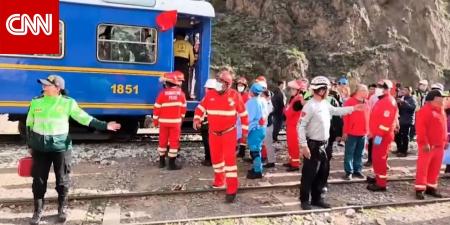عند موقع أثري شهير في بيرو.. حادث تصادم عنيف بين قطارين قرب ماتشو بيتشو