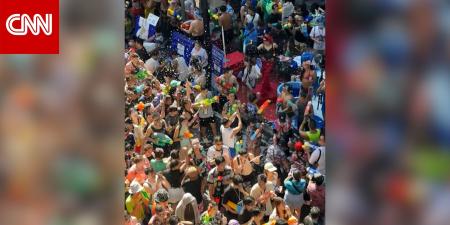 اندلاع "أكبر معركة مائية في العالم" في شوارع تايلاند و326 قتيلًا خلال أيام المهرجان