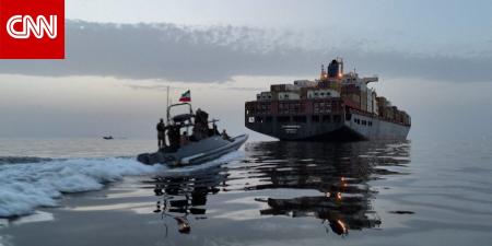 ترامب يرفض إرسال وفد لباكستان.. وإيران تربط المحادثات برفع الحصار