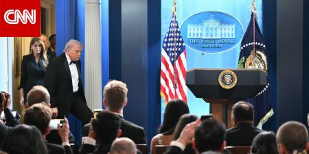 ترامب يتحدث عن رد فعل زوجته ميلانيا خلال إطلاق النار بحفل عشاء مراسلي البيت الأبيض