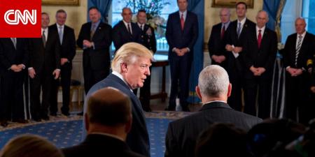 مصادر لـCNN: الرقم "8647" ومزاعم حول معناه يؤدي لاتهام رئيس FBI السابق بتهديد ترامب