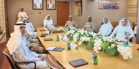 وزير الدفاع زار قطاع الشؤون الفنية