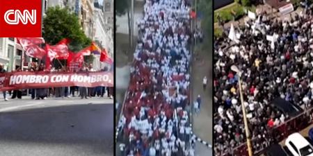 شاهد.. احتجاجات عيد العمال تجوب جميع أنحاء العالم