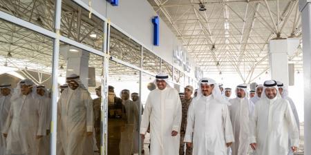 العبدالله يتفقد مبنى الركاب تي 1 في مطار الكويت الدولي