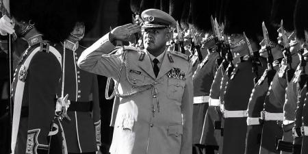 الموت يُغيب علي المؤمن رئيس الأركان الأسبق