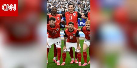 سر الأحذية الوردية في كأس العالم.. لماذا يرتديها نجوم الكرة؟