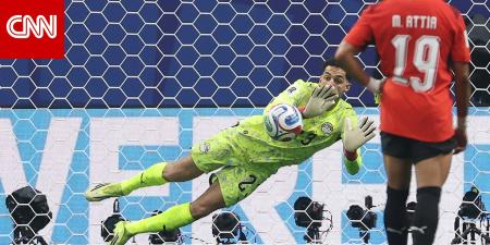 "أسطورة".. هذا ما قاله حارس منتخب مصر عن ليونيل ميسي وتصديه لركلة الجزاء