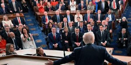 الشيوخ الأمريكي يرفض مشروع تقييد صلاحيات ترامب العسكرية في إيران