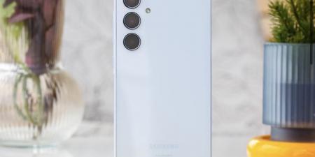 حصرياً .. تفاصيل حول تحديث One UI 9 Beta قد يصل إلى Galaxy A35 وGalaxy A56 قبل الإصدار المستقر - بوابة مصر الجديدة