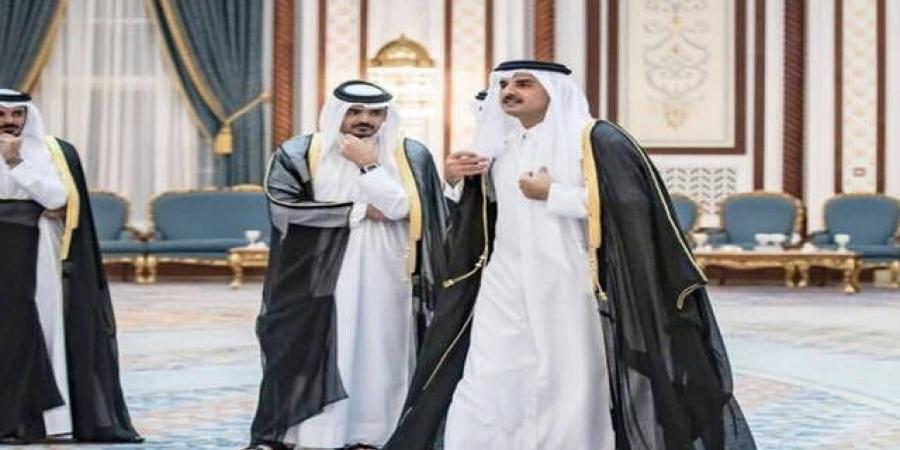 أمير قطر يستقبل القادة المشاركين في القمة الخليجية