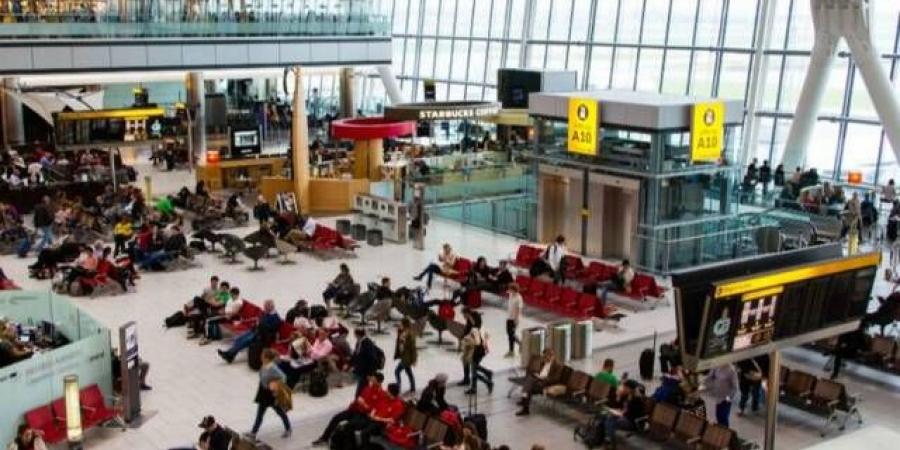 إلغاء رحلات بمطار هيثرو في لندن بعد خلل بالمراقبة الجوية