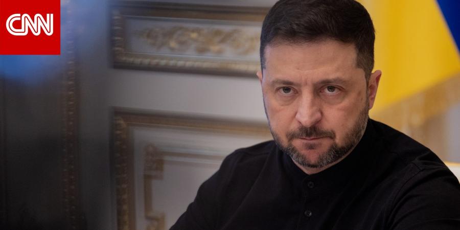 زيلينسكي يزور منطقة تُحرز فيها روسيا تقدما ويتحدث عن "تحدٍ كبير"