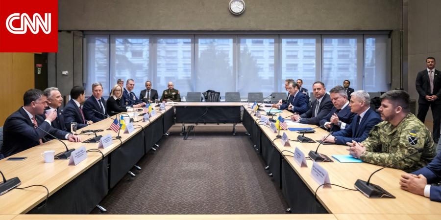 أمريكا وأوكرانيا تبحثان خطة ترامب للسلام.. أبرز تصريحات الجانبين عن اجتماعات اليوم الأول