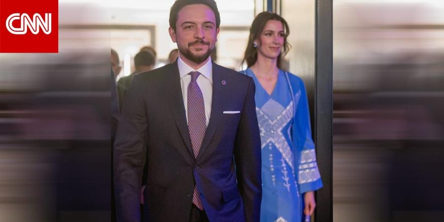 الأردن.. الأميرة رجوة الحسين برفقة زوجها ولي العهد بلقطات بذكرى تأسيس اتحاد الكرة