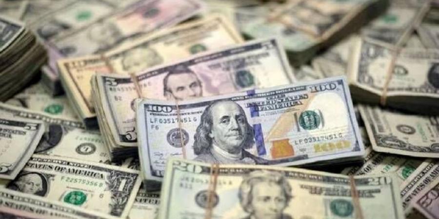 ارتفاع الدولار أمام الين قبل تقرير الوظائف الأمريكي