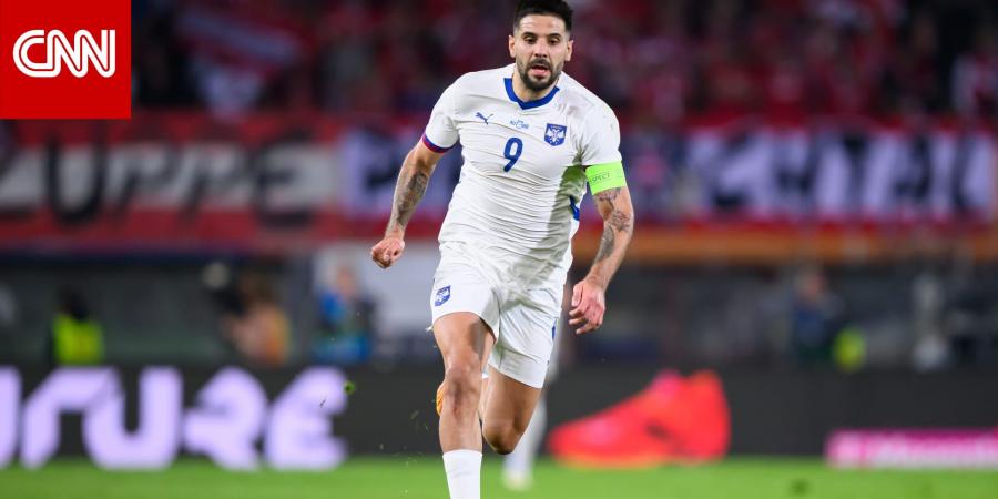 تصرف "لافت" من ميتروفيتش مع لاعبي السعودية بعد خسارتهم أمام صربيا