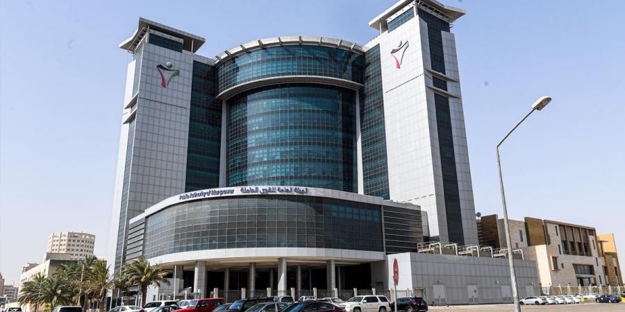 عين «القوى العاملة» على الالتزام بأجور العمالة