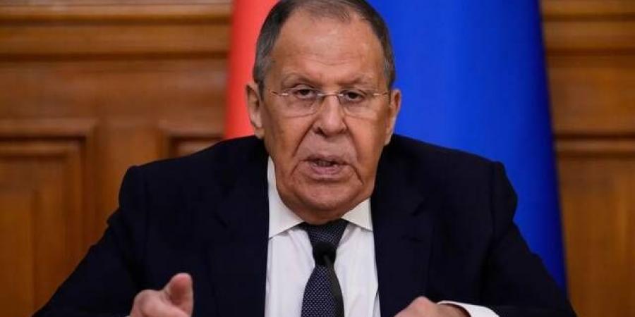 روسيا تلوح بـ"الفيتو" ضد مساعي فتح مضيق هرمز بالقوة