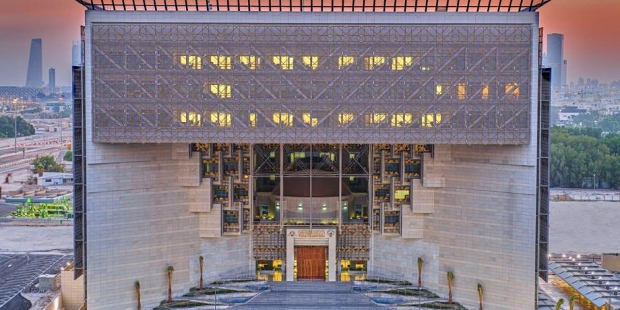 قبول 132 مرشحاً ومرشحة لشغل وظيفة باحث مبتدئ قانوني