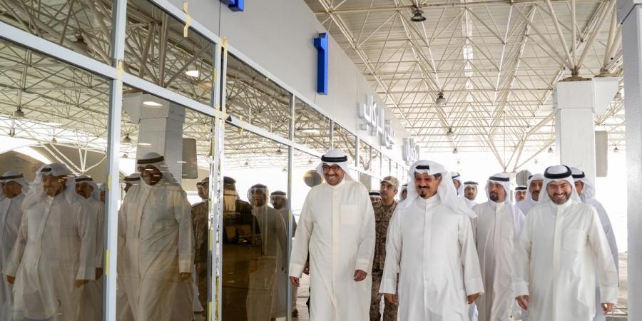 العبدالله يتفقد مبنى الركاب تي 1 في مطار الكويت الدولي