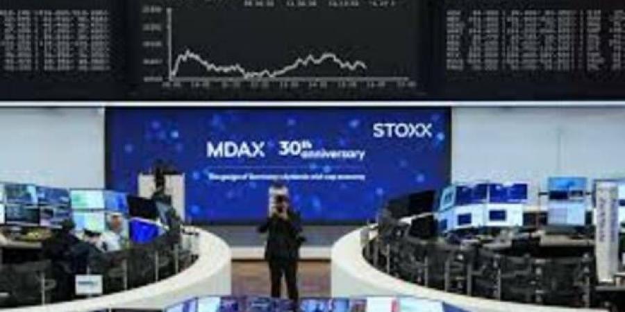 الأسهم الأوروبية تغلق على ارتفاع وسط التفاؤل بشأن اتفاق السلام