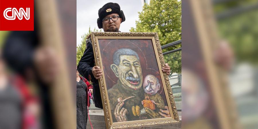 رسم بوتين بطريقة ساخرة.. مقتل فنان روسي معارض بالرصاص في بولندا