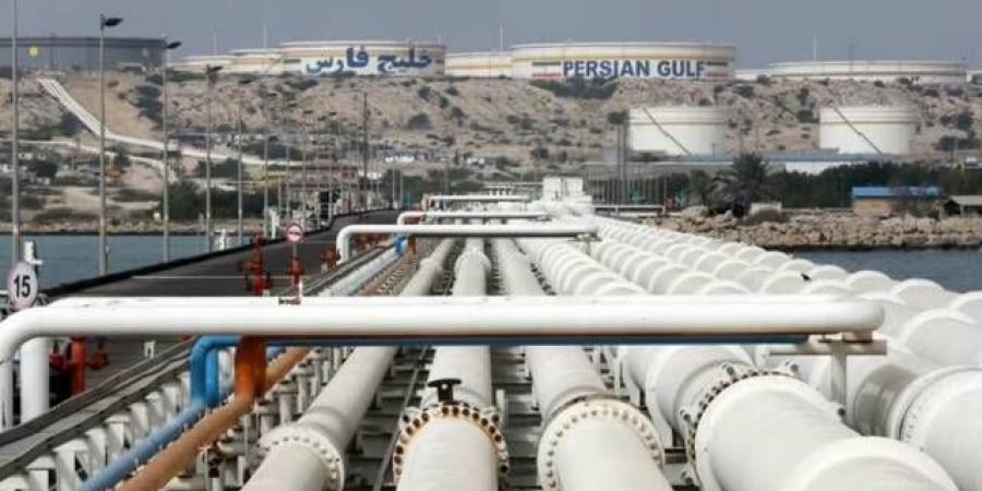 اتفاق إيران يمهد لرفع العقوبات وتحرير الأموال المجمدة