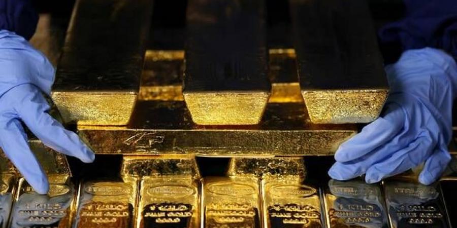 الذهب يقلص خسائره بدعم تباطؤ التضخم الأمريكي ومخاوف التوترات الجيوسياسية