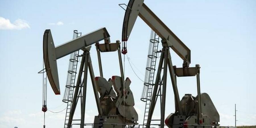 النفط يقفز 4% وواشنطن: إيران غير جادة في المفاوضات