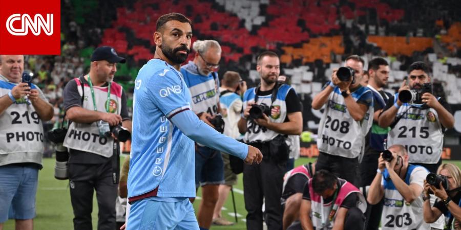 نبأ عاجل .. محمد صلاح يحتفل مع لاعبي طرابزون سبور بعيد وطني تركي - بوابة مصر الجديدة